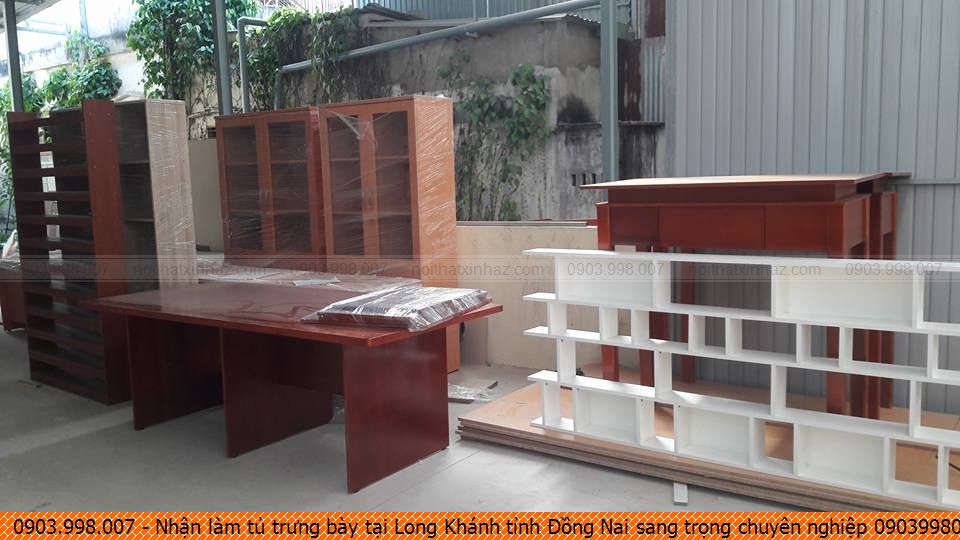 Nhận làm tủ trưng bày tại Long Khánh tỉnh Đồng Nai sang trọng chuyên nghiệp 0903998007